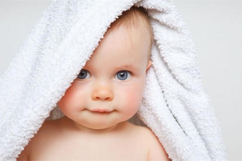 母乳喂养多久最好 母乳到2岁的佛山捐卵宝宝智商高吗